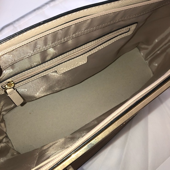 Authentic Calvin Klein shoulder/tote bag - Picture 4 of 8